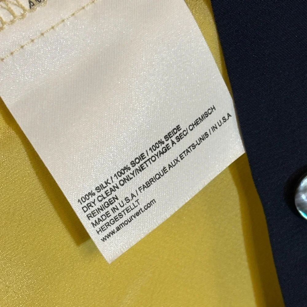 Amour Vert Yellow Color Button Down Blouse with Pocket 100% Silk Small S - Picture 6 of 8